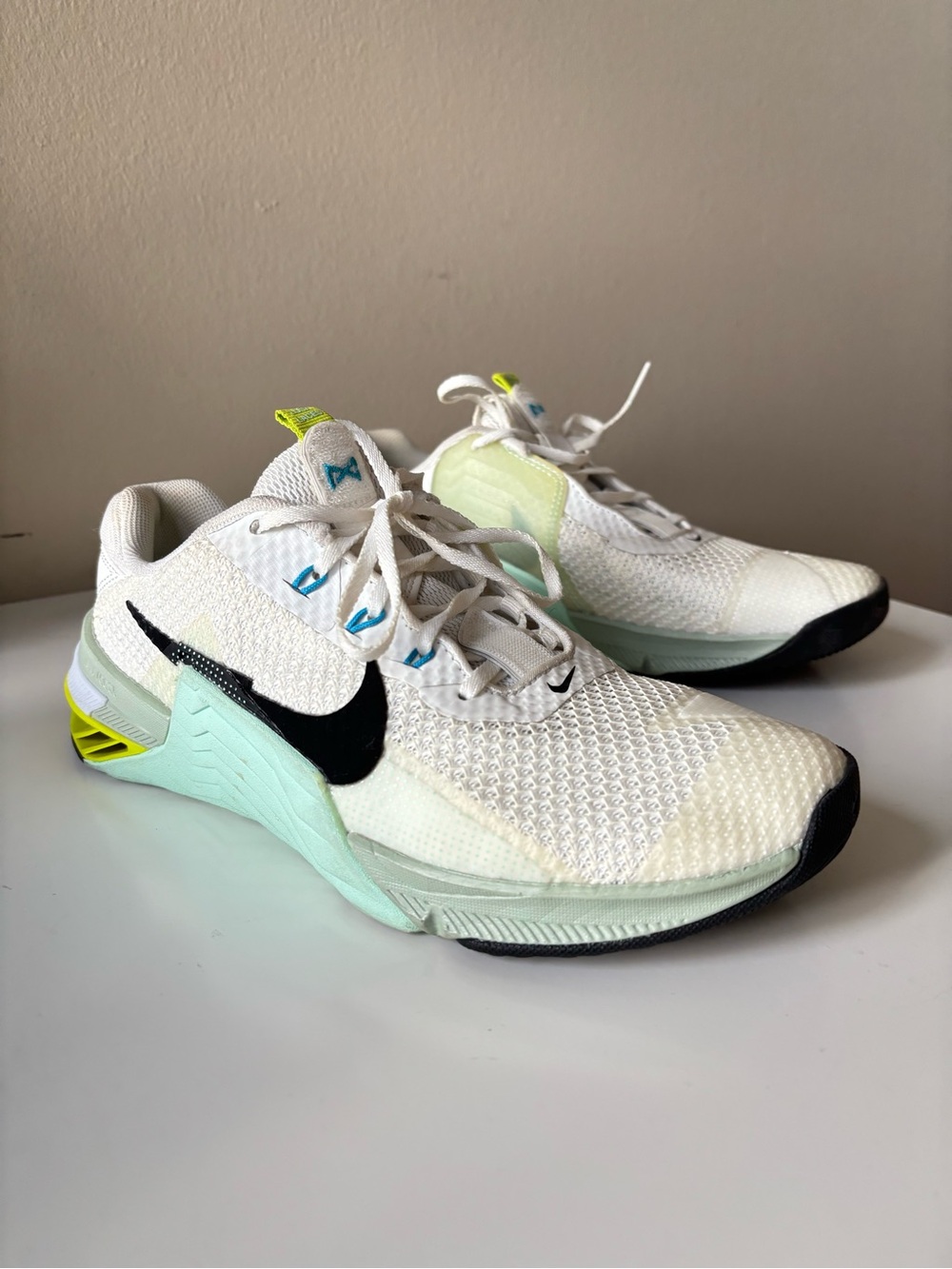 Nike Women’s Metcon Weightlifting Training shoes - US 9